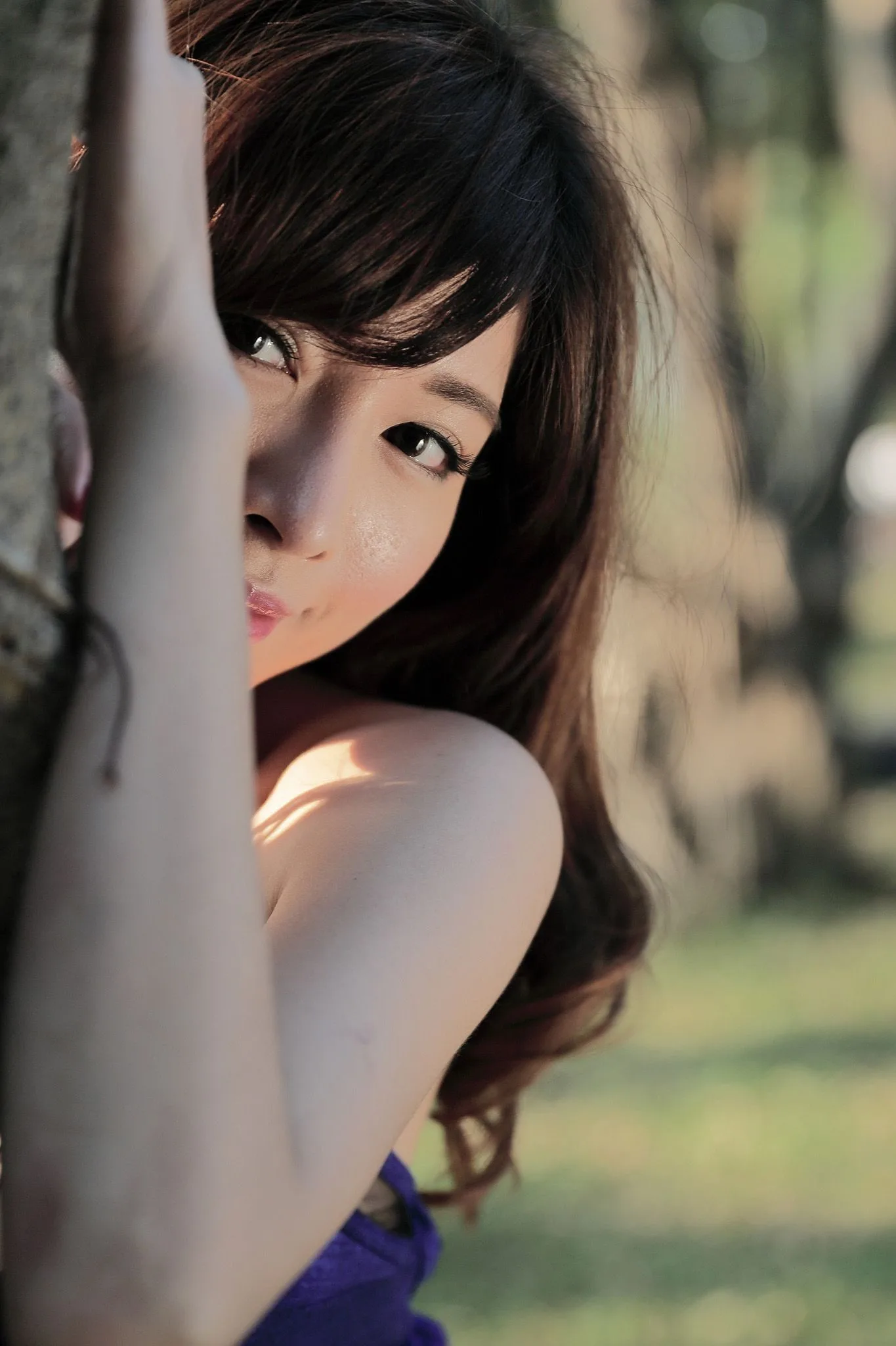 [Chương bổ sung của Beautyleg] Nữ hoàng băng giá Liao Kandi - Bộ ảnh chụp tại công viên đầu hè - 24