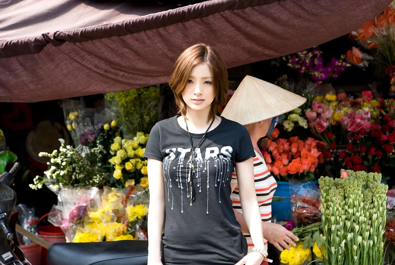 [Image.tv] Album ảnh "Kho báu châu Á - phiên bản đặc biệt" của Aya Ueto - 74
